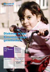 Migrantenmädchen auf Dreirad, (c) Diakonie Deutschland