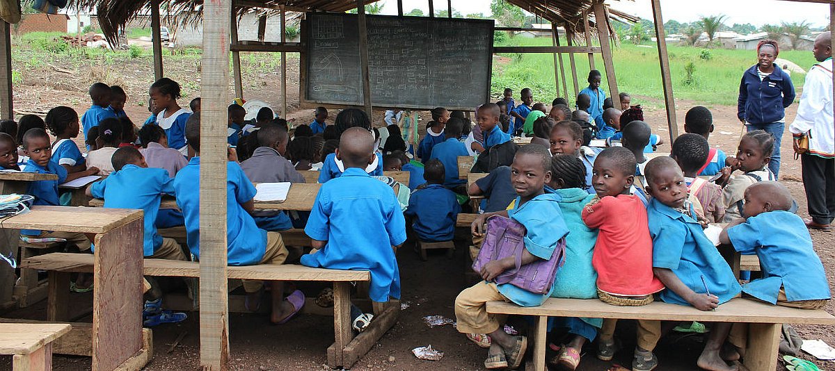 Eine Schulklasse in Afrika