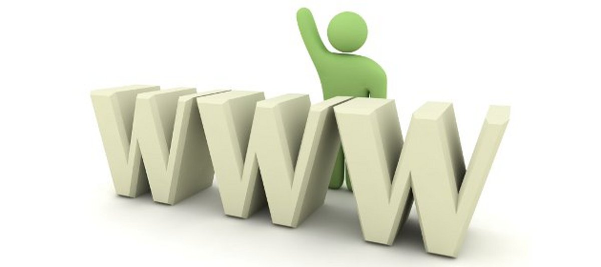 Buchstaben "WWW" mit grüßender Figur im Hintergrund
